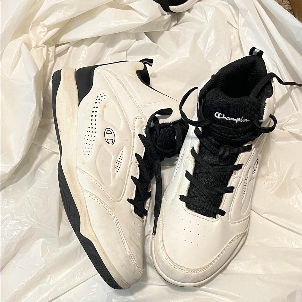 Champion Men's Contender Basketball Shoe  size 6